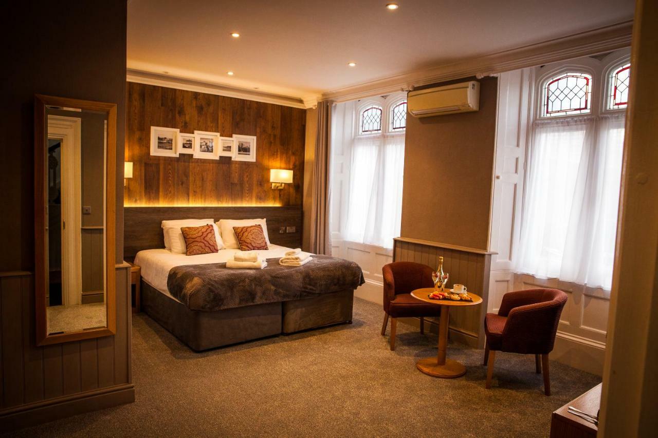 Heywood Spa Hotel Тенбі Екстер'єр фото